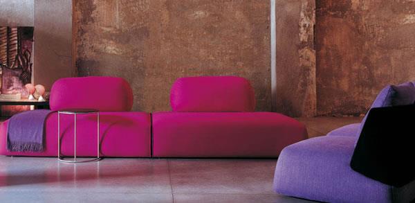 Houkutteleva Cocoon -sohvasetti, vaaleanpunaiset violetit sohvat