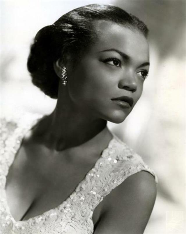 Eartha Kitt Updo 50 -luvun kampaukset