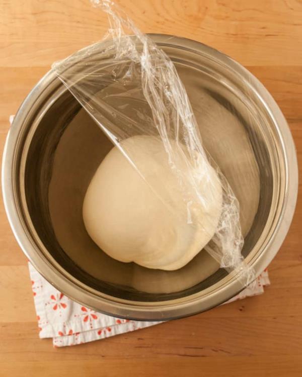 Englantilainen muffinssiresepti Englantilainen muffinitaikina anna levätä