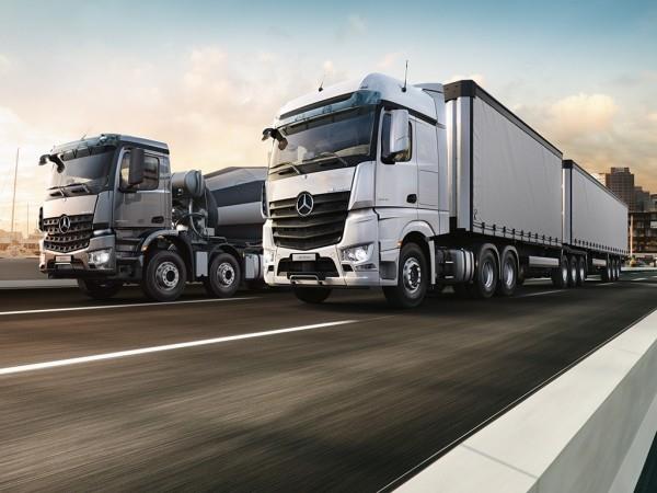 Ensimmäiset itsenäiset itseohjautuvat autot tulevat markkinoille arocs-mercedes benz lkwsilta vuonna 2019