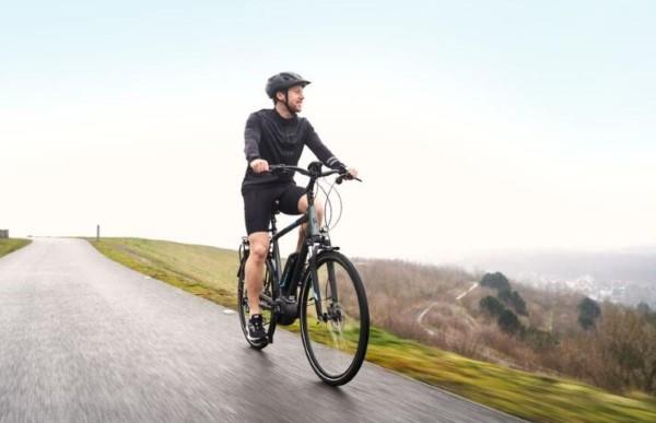 Polkupyörävaatteet - pieniä hankintaohjeita harrastuksille ja ammattipyöräilijöille, jotka pyöräilevät maastoajoa