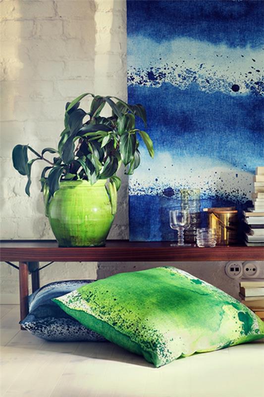Värisuunnittelu olohuoneessa Väriideat elävät trendit 2015 tyyny Värisuunnittelutyynyt olohuoneen väriideat elävät trendit 2015