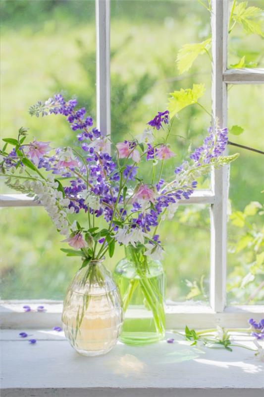 Ikkunalaudan koristelu kesäksi - tuoreita ideoita jokaiseen sisustukseen kesäinen kukkaidea deco