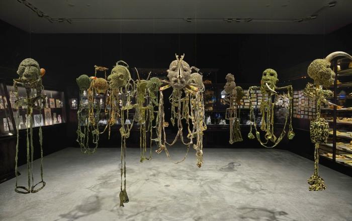 Fiona Hall Australian paviljonki Venetsian biennaali 2015