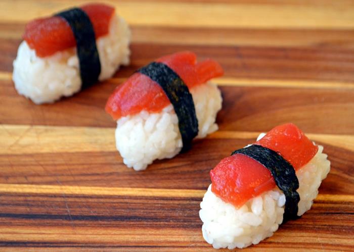 Kalan valmistaminen tuore liha kala reseptit sushi