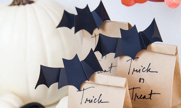 Lepakkomurha lasten kanssa Halloweeniin - 50 lumoavaa ideaa ja ohjetta lahjapussit paperipussien koristelu