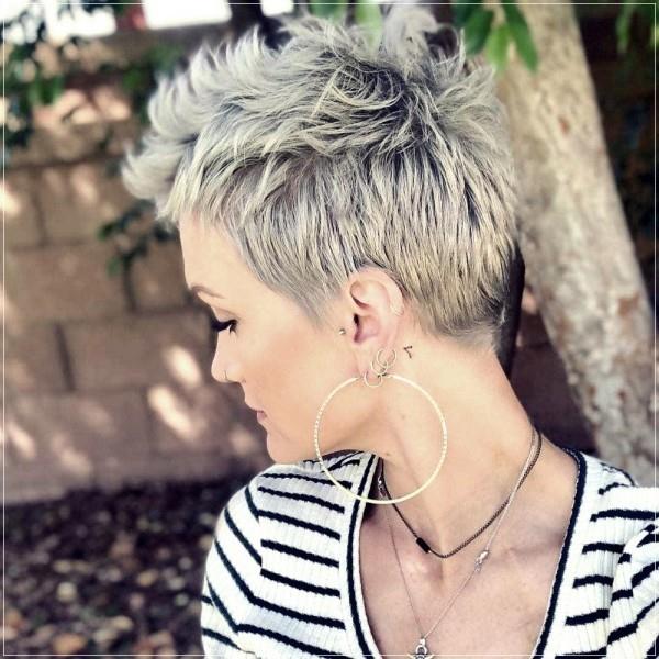 Hairstyle - Ache - kaunis pixie -kampaus