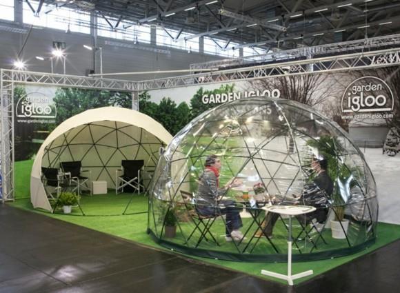 Puutarha -Igloo Moderni talvipuutarha -puutarha -Igloo -näyttely