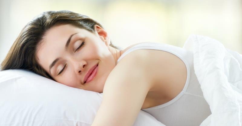 Kasvojen terveys ja rauhallinen uni kauniit ihon vinkit