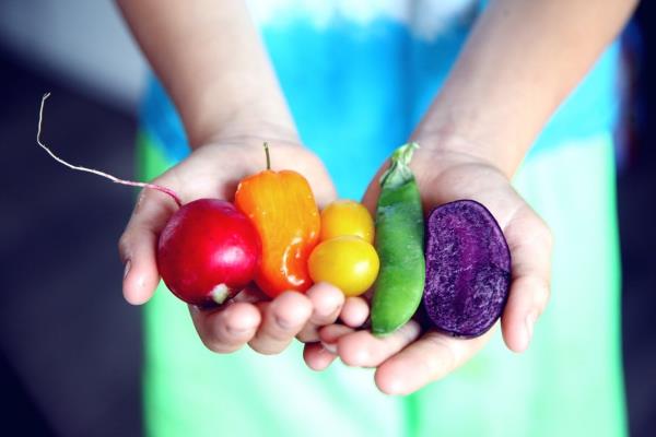 Terveellisimmät vihannekset Top 5 ravitsevinta lajiketta Värikkäät vihannekset Kaikki sateenkaaren värit