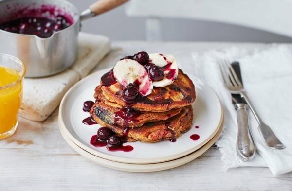 Terveellisiä aamiaisideoita lapsille Täysjyväjauhoiset amerikkalaiset pannukakut