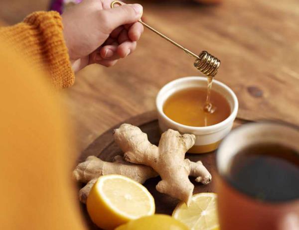Juomat Corona Ginger -teetä vastaan ​​hunajalla Parantavia vaikutuksia luonnosta