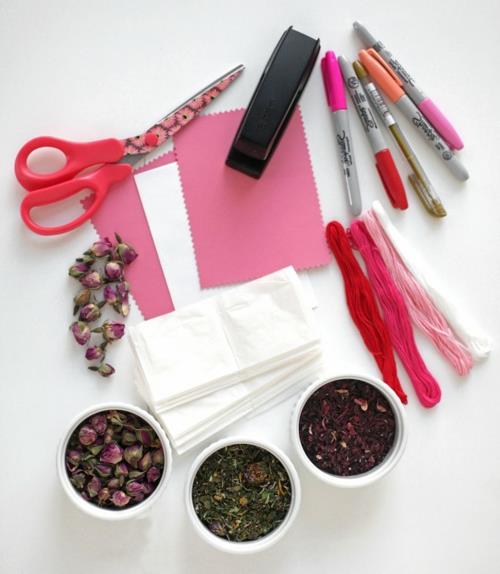 Koristeideoita joululahjaksi teen aikaan