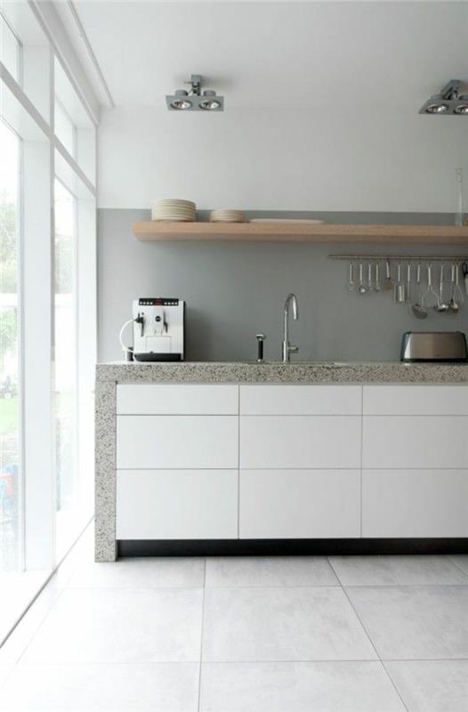 Graniittiset työtasot hyödyttävät minimalistisia keittiösuunnitteluideoita