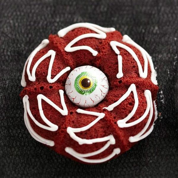 Kauhu muffinsseja leivonta halloween leivonnaiset cupcakes silmä