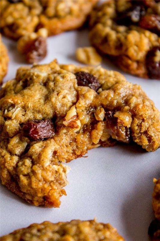 Kaurapuuro -evästeet Helppo resepti terveellisiä keksejä