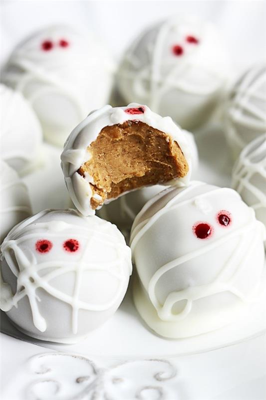 Halloween -ruokaa lapsille tarkoitetut välipalat Halloween -sormiruoan kotitekoisille suklaille