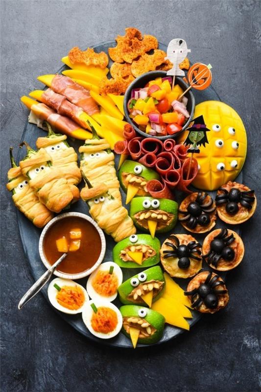 Halloween -ruoka lapsille terveelliset välipalat sormiruoka kylmäjuhlabuffet