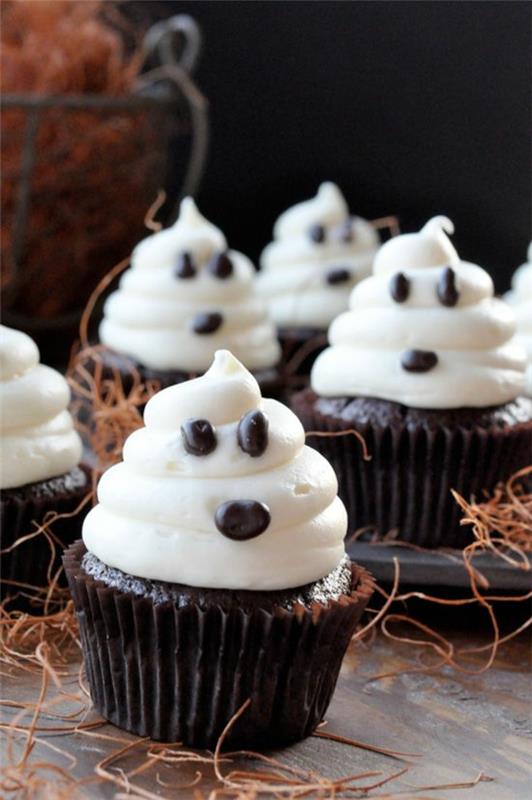Halloween -ruokajuhla -reseptit halloween -leivonnaiset kauhu leipoa muffinsseja