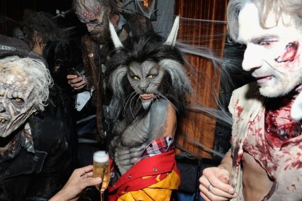 Heidi Klum Halloween -asut 2017