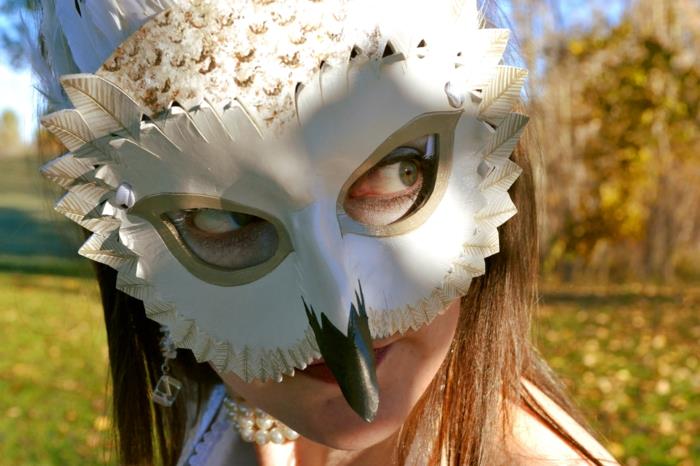 Helloween puvut lintu