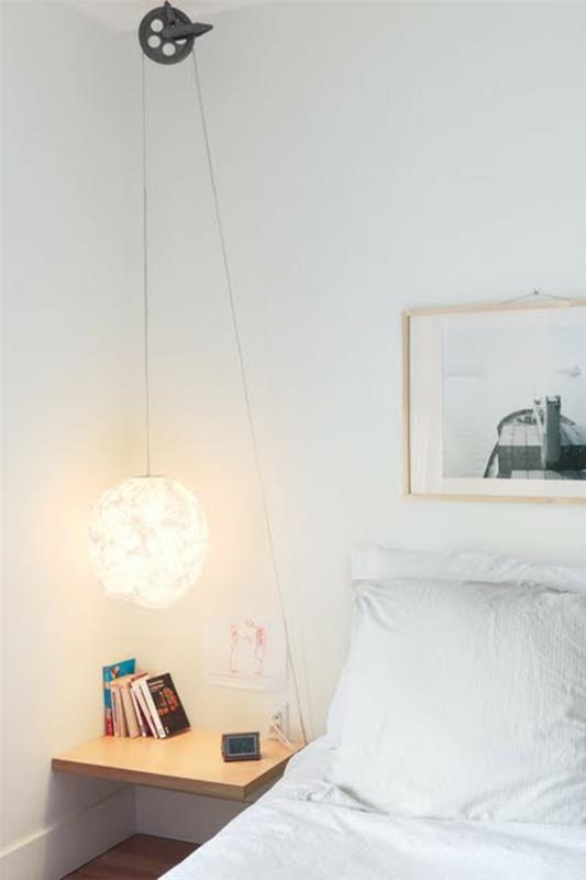 Riippuva valaisin, erittäin minimalistinen makuuhuone