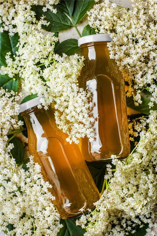 Pohjaksi Elderflower -reseptisiirappia