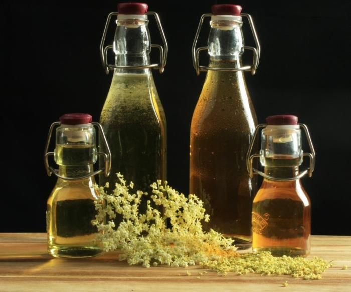 Elderflower -reseptisiirappipullo