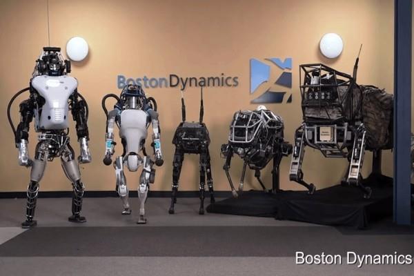 Boston Dynamics -koiranrobotti SpotMini tulee pian markkinoille Boston Dynamicsin eri robotteja