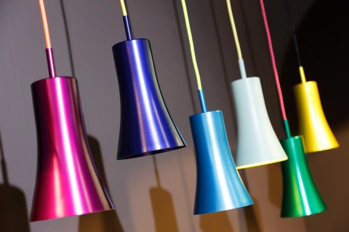 IMM Cologne koelnmesse 2015 huonekalutrendit värilliset riippuvalaisimet puhtaat