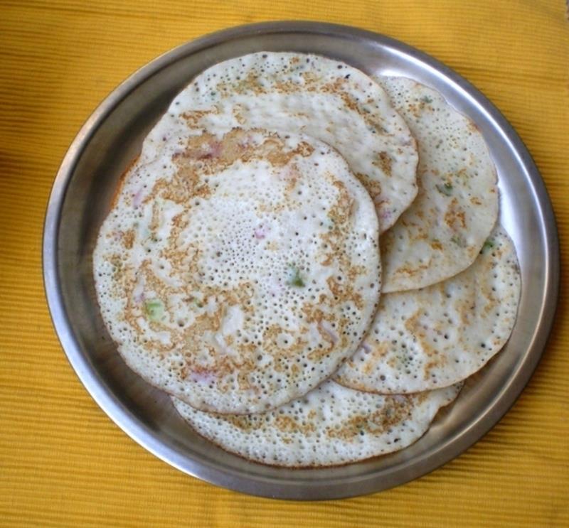 Intia Uttapam -reseptit pannukakkuille maailmanlaajuisesti