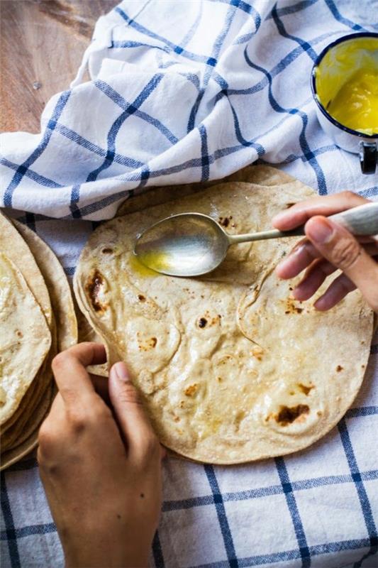 Intialainen ruoanlaitto Intialainen ruokaleipä chapati