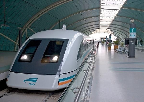 Japani testaa Alfa-X: n, maailman nopeimman suurnopeusjunan Kiinan maglev-junaennätyksen