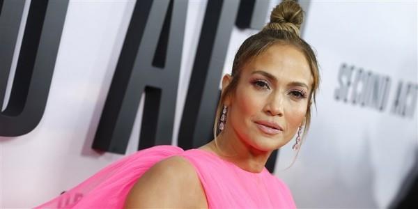 Jennifer Lopez 50 vuotta vanha täydellinen ulkonäkö Hyvää syntymäpäivää