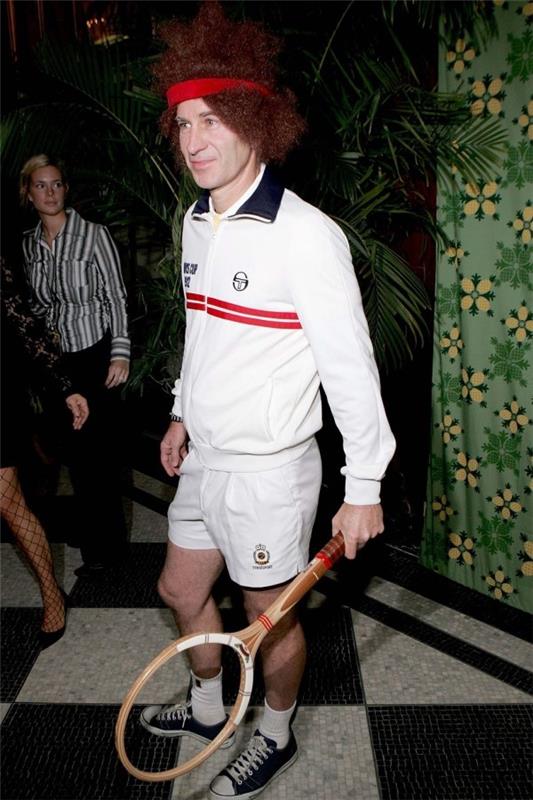 John McEnroe - upeat Halloween -asut