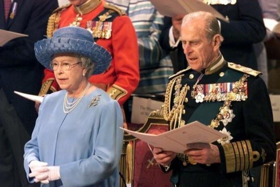 Kate Middleton Kuningatar Prinssi Philip Knight Dame Grand Cross