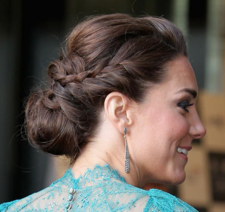 Kate Middleton Braid Hairstyle Nykyiset naisten kampaukset
