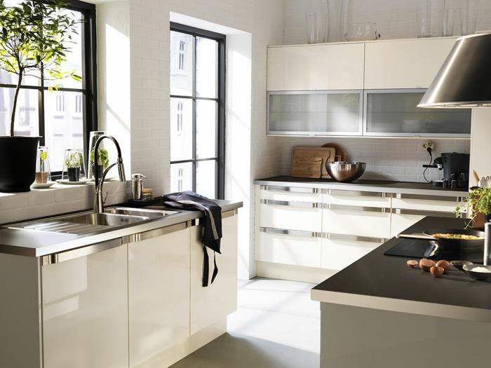 Keittiösuunnittelu Ikean keittiöt kerma baige kirkas keittiösaari retro -muotoilu
