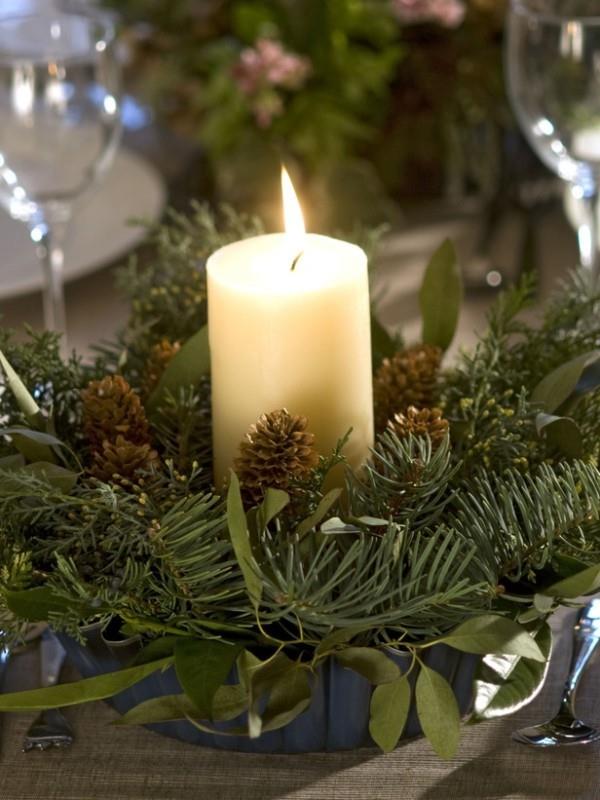 Koristele kynttilät - havupuuideoita joulukoristeeksi