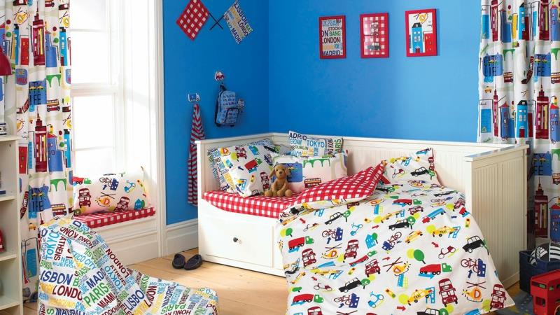 Lastenhuone pojille ideoita sisustusesimerkkejä seinän väri sininen