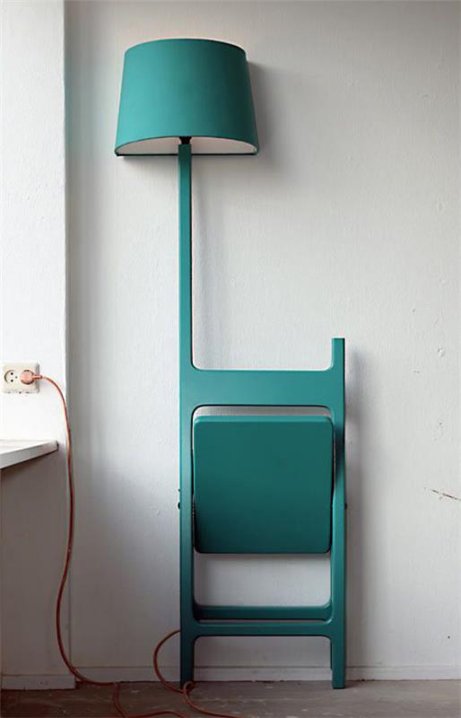 Taitettava pöytä fiksuja ideoita huonekalujen taittamiseen Taitettava tuoli ja lamppu turkoosi