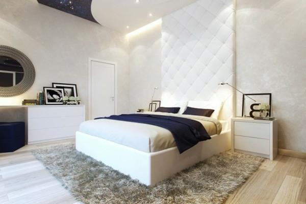 Pieni makuuhuone, moderni design, valkoiset tekstuurit