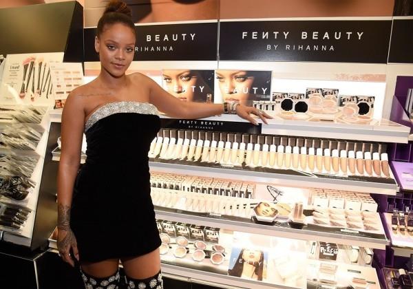 Rihannan Fenty Beauty -kosmetiikkamerkki on erittäin suosittu ja erittäin kysytty