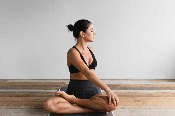 Body Detox Detox Body Yoga -harjoitukset ja urheilullinen Detox -hoito