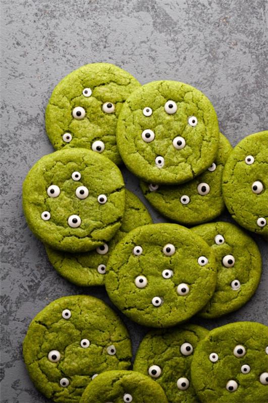 Herkullisia ja nopeita Halloween -reseptejä, jotka lumovat keksejä evästeet vihreät hirviön silmät