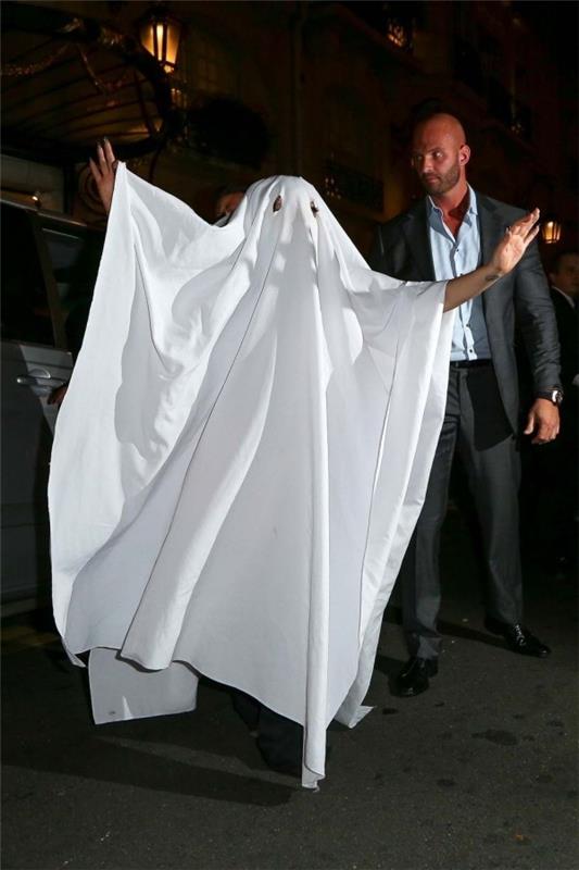 Lady Gaga - Ghost Halloween -asu