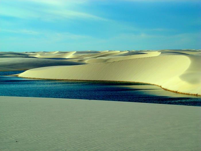 Lençóis Maranhenses -laguunien kohde Brasilia