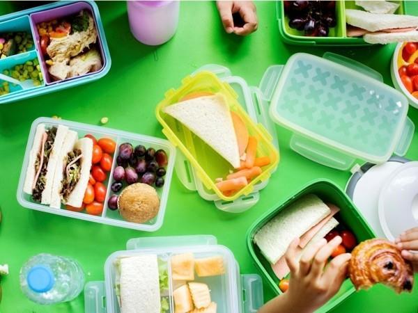 Lunchbox -lapset terveellisesti syövät sormiruokaa luovasti