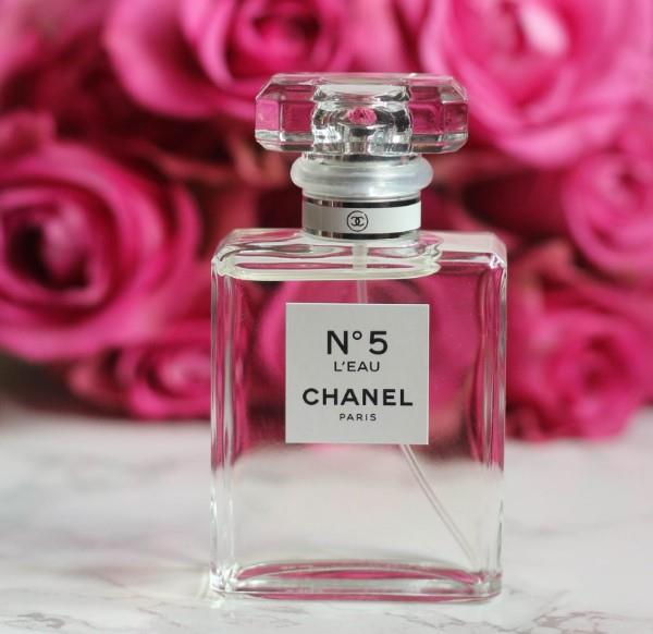 Ylellisiä lahjoja hänen Chanel hajuvesi lahjaidea ylellisyyttä