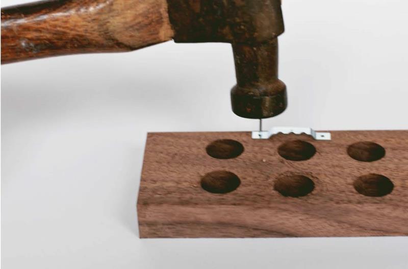 Magneettinauha veitsille tekee keittiötarvikkeita itse